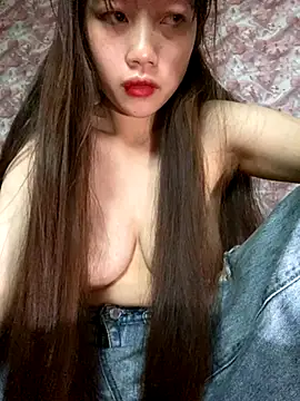 kitty-20x online show from November 1, 7:43 am