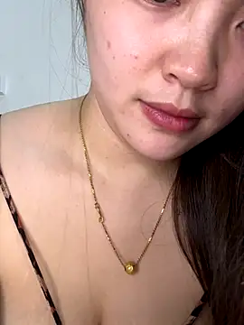 helo-kitty online show from November 6, 8:21 pm