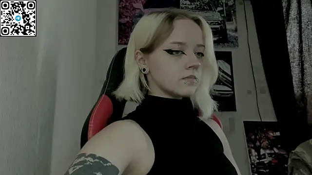 Holy Mistress S online show from July 12, 8:27 am