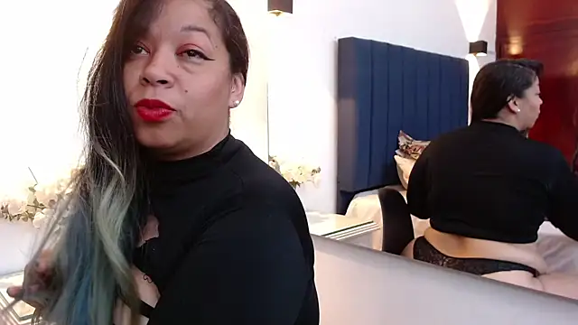 Snapshot of Angyrios chatting on October 23, 2:16 pm Angyrios online show from October 23, 2:16 pm