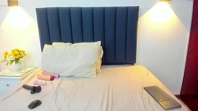 Angyrios online show from April 3, 3:10 pm