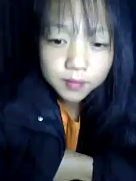 Snapshot of Quynhsumon chatting on November 20, 2:39 pm Quynhsumon online show from November 20, 2:39 pm