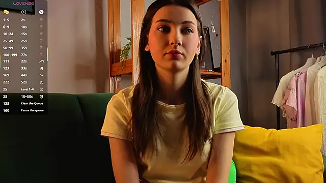 KateCahee online show from February 9, 1:20 am