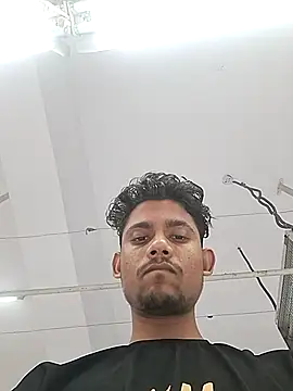 Snapshot of ProperCoach18 chatting on July 2, 3:23 am ProperCoach18 online show from July 2, 3:23 am
