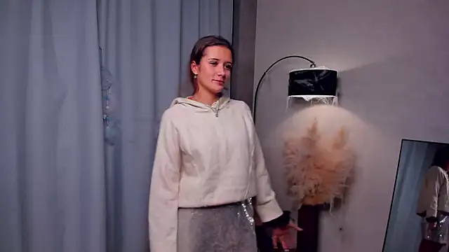 Snapshot of KeshaRachi chatting on November 8, 1:06 am KeshaRachi online show from November 8, 1:06 am