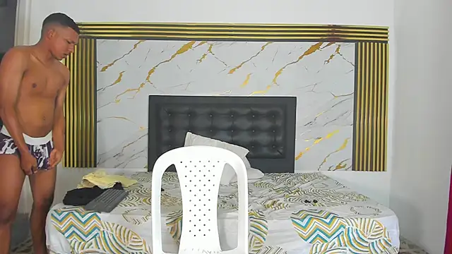 jaydenjhonson online show from November 26, 12:39 pm