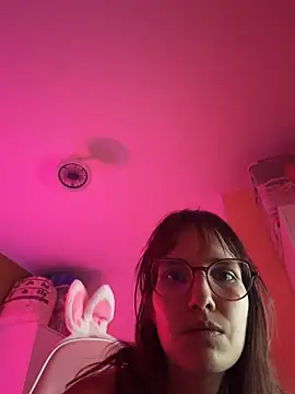 Snapshot of _HeraLuna_ chatting on July 13, 8:11 pm HeraLuna online show from July 13, 8:11 pm