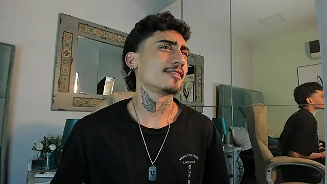 Mr Strike online show from November 29, 2:58 am