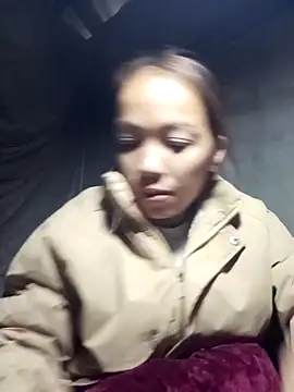 Snapshot of Karin-n chatting on December 2, 2:06 am Karin-n online show from December 2, 2:06 am