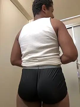 maddfreak0 online show from April 8, 7:08 am