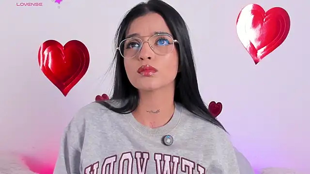 Sophie Duarte online show from February 13, 3:13 am