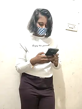 Rinki hoty online show from November 3, 2:46 am