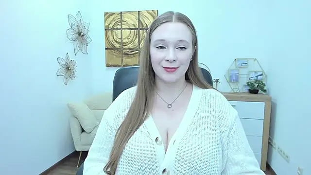 Snapshot of MargoKing chatting on February 17, 2:13 pm MargoKing online show from February 17, 2:13 pm