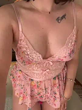  isadora online show from April 5, 4:48 pm