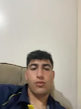 Snapshot of Gduende7 chatting on November 30, 7:34 am Gduende7 online show from November 30, 7:34 am