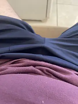 Snapshot of Gduende7 chatting on December 5, 7:43 pm Gduende7 online show from December 5, 7:43 pm