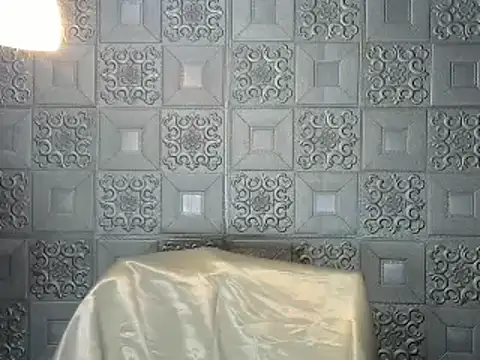 Snapshot of KeraMitenaa chatting on February 20, 9:59 pm KeraMitenaa online show from February 20, 9:59 pm