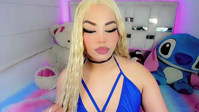 Alannys xHotx online show from May 10, 1:33 am