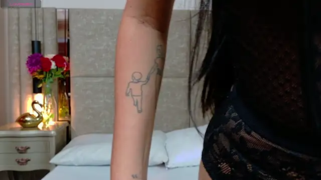 Penelope-Cross online show from February 24, 2:37 pm