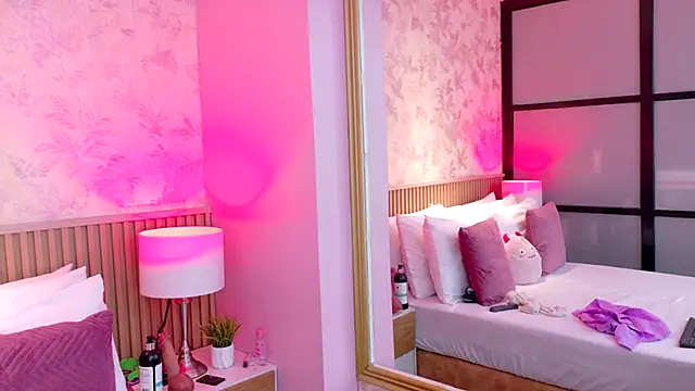 AdelineJhones online show from January 7, 2:52 pm