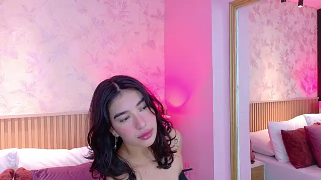 AdelineJhones online show from February 21, 2:07 pm