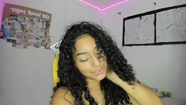 emily stars1 online show from March 22, 9:02 am