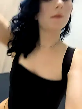 Snapshot of Meiii27 chatting on December 14, 3:12 am Meiii27 online show from December 14, 3:12 am