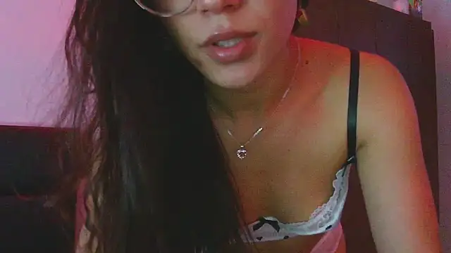 Snapshot of LissyM chatting on December 16, 8:58 pm LissyM online show from December 16, 8:58 pm