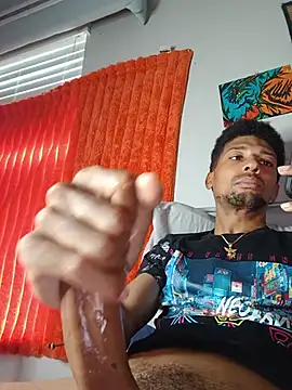 Snapshot of BigPrettyDick777 chatting on June 2, 7:38 pm BigPrettyDick777 online show from June 2, 7:38 pm