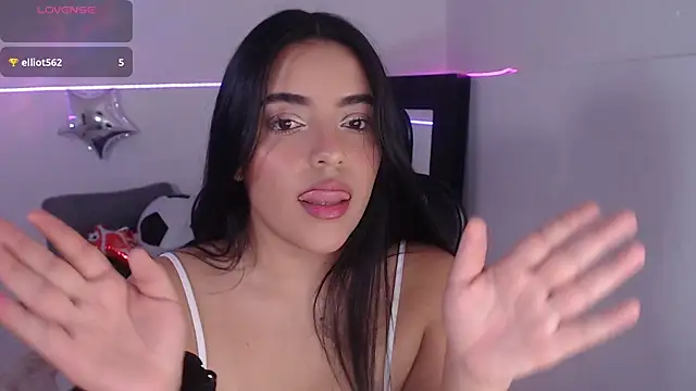 Snapshot of xambar_22x chatting on July 7, 3:53 am xambar 22x online show from July 7, 3:53 am