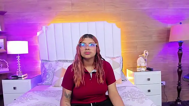 Snapshot of AmeliaConer_NovaBell chatting on November 14, 8:29 pm AmeliaConer NovaBell online show from November 14, 8:29 pm