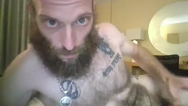 Snapshot of KosherCo313 chatting on October 30, 2:35 am KosherCo313 online show from October 30, 2:35 am