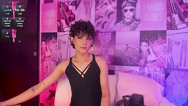 DannysaStar  online show from January 12, 11:43 pm