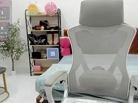 JuNi-Li online show from March 16, 2:43 pm