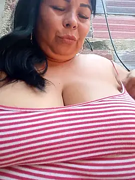 mother2-divorced online show from March 8, 2:54 pm