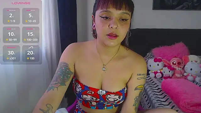 Snapshot of Flame_Violeta chatting on December 13, 10:26 pm Flame Violeta online show from December 13, 10:26 pm