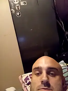 Snapshot of BulbasaurIsmettv chatting on January 15, 4:22 pm BulbasaurIsmettv online show from January 15, 4:22 pm