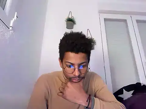 Albert Madrid online show from January 9, 5:43 am