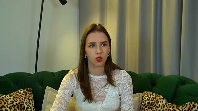 AliceAtkins online show from November 28, 6:05 am