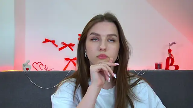 AliceAtkins online show from June 6, 6:18 am