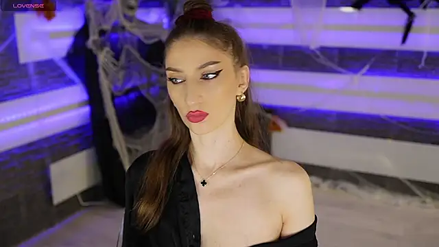 SexyCelline online show from November 8, 5:40 am