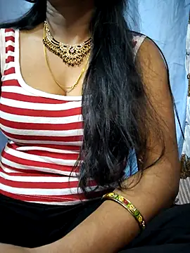 Ezabelljohn online show from April 11, 4:44 pm