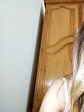 indilasixeey online show from March 6, 1:24 am