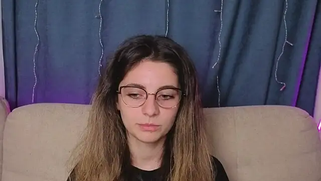 CasandraMickell online show from November 15, 7:21 pm