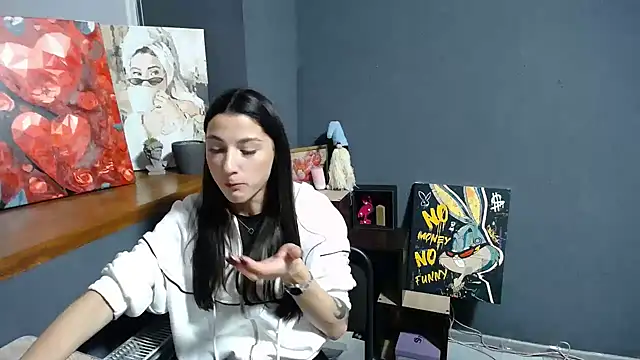 a alessia online show from October 23, 1:10 pm