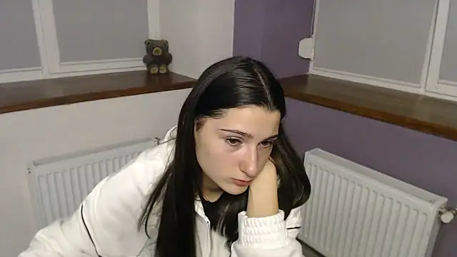 a alessia online show from October 27, 1:59 pm