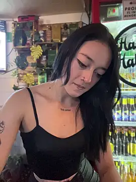 Lia  white online show from November 1, 10:56 pm