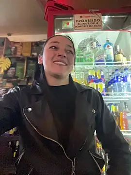 Lia  white online show from November 14, 4:00 am