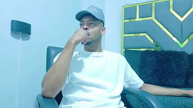 Neytanmalcon online show from November 24, 9:47 pm