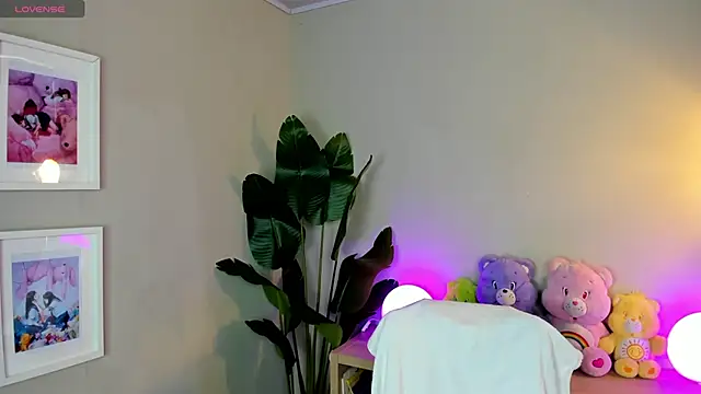 lexirouge   online show from November 22, 12:48 pm